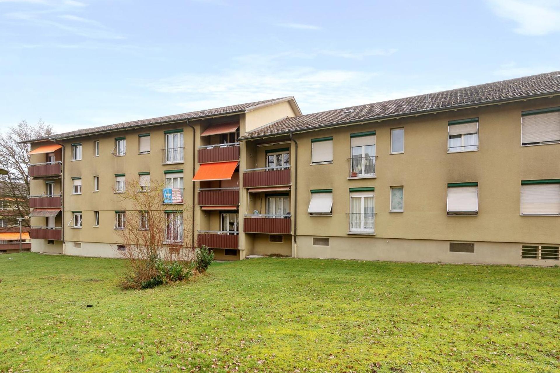 Cozy 2 Bedroom Apartment In Zurigo Esterno foto