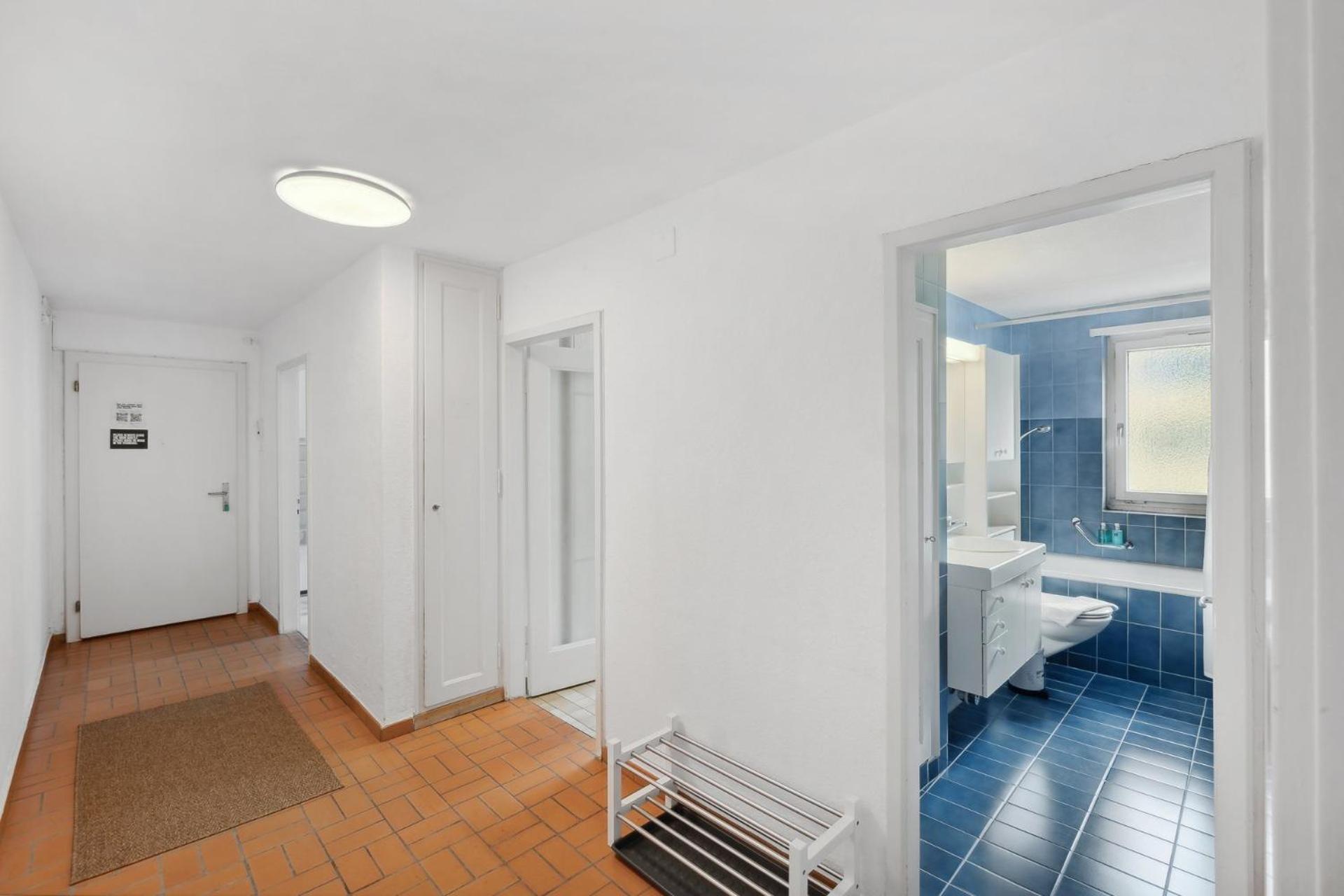Cozy 2 Bedroom Apartment In Zurigo Esterno foto